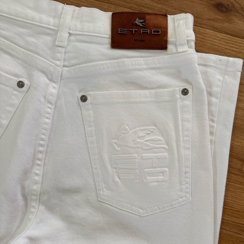 Etro Milano Womens White Straight Leg Jeans Size 26 High Waisted Distressed